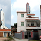 Illustration for article titled Chinese Man Builds a Space Shuttle Replica on His Roof